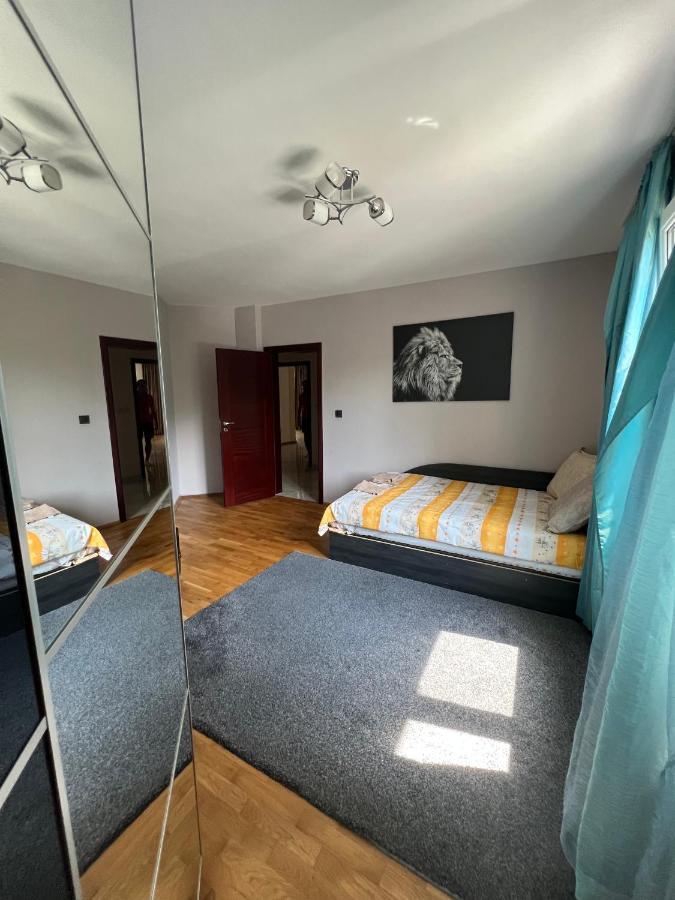 Chaika Sea Apartment Βάρνα Εξωτερικό φωτογραφία